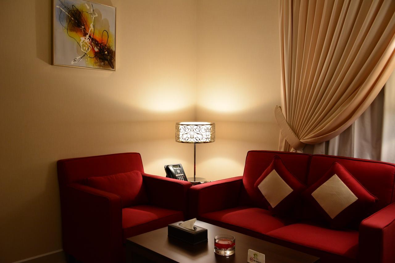 Home Inn Hotel Suites Al-Khobar Eksteriør bilde
