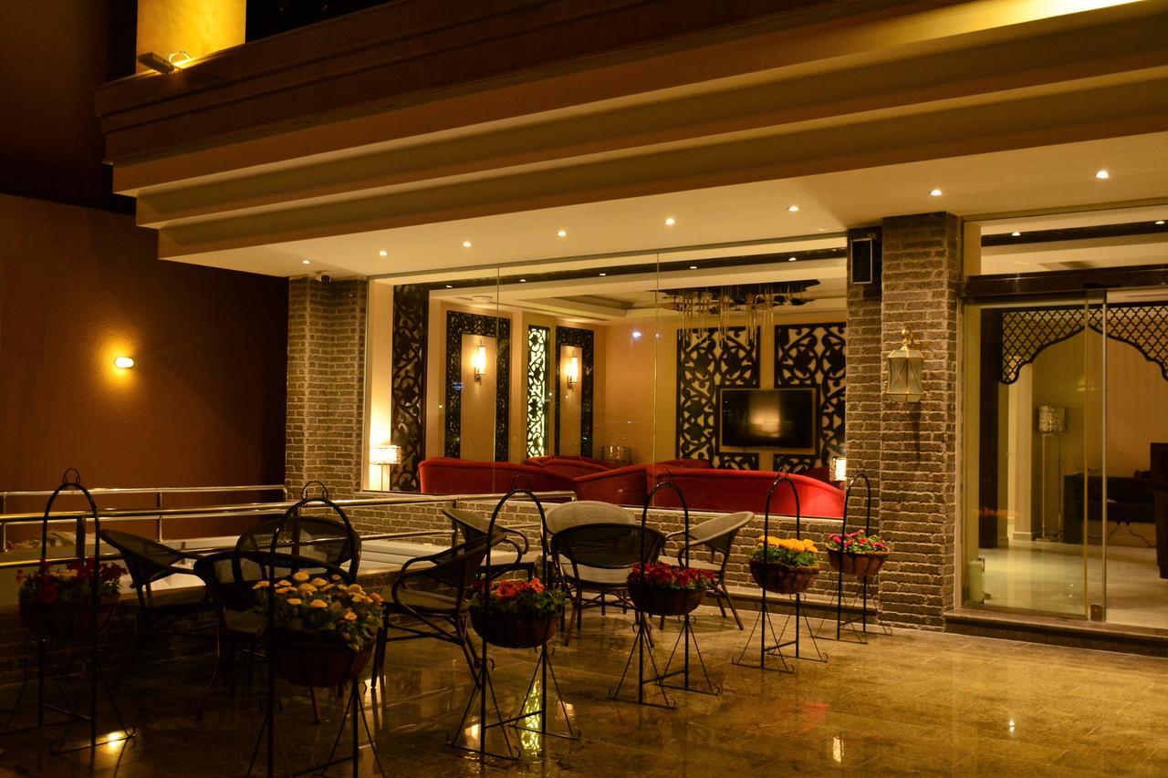 Home Inn Hotel Suites Al-Khobar Eksteriør bilde