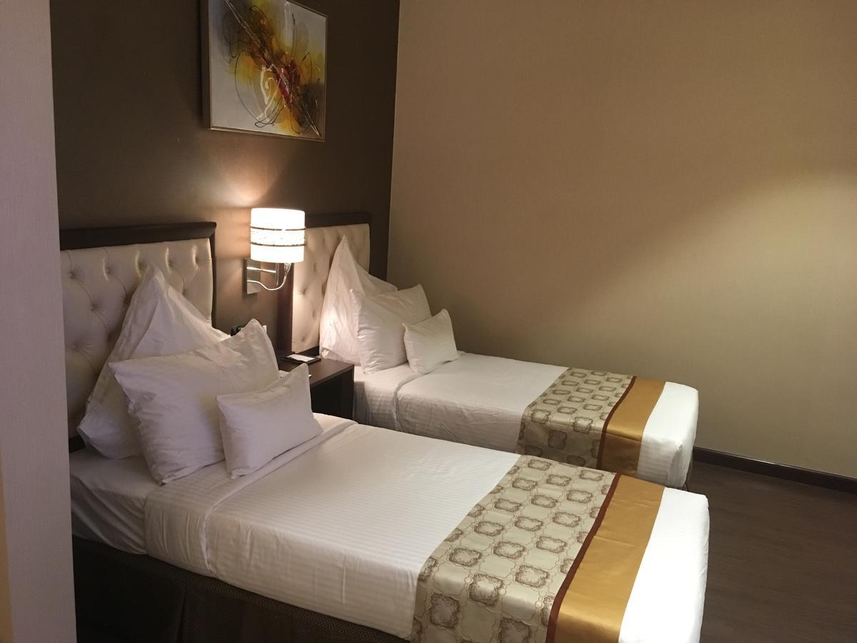 Home Inn Hotel Suites Al-Khobar Eksteriør bilde